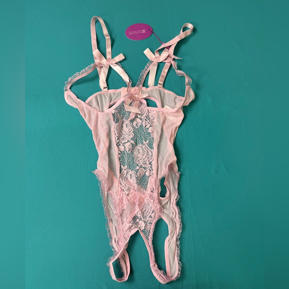 Avidlove Pink Lace Teddy Bodysuit Size M NWT Sheer Mesh Lingerie - Picture 2 of 7